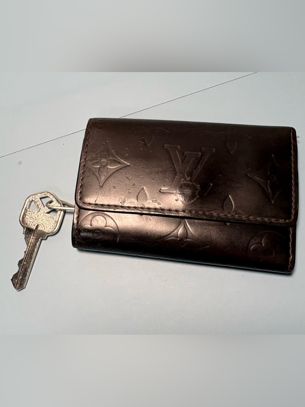 Louis Vuitton black Vernis Key Holder / Case
